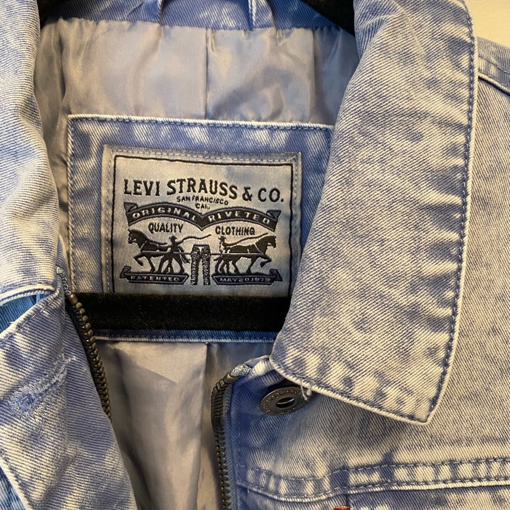 Jean Jacket - Picture 2 of 4